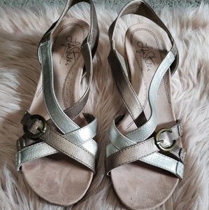 4/$25Life Stride metallic silver and gold sandals